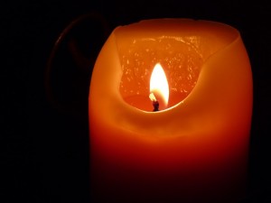 candle-197248_640