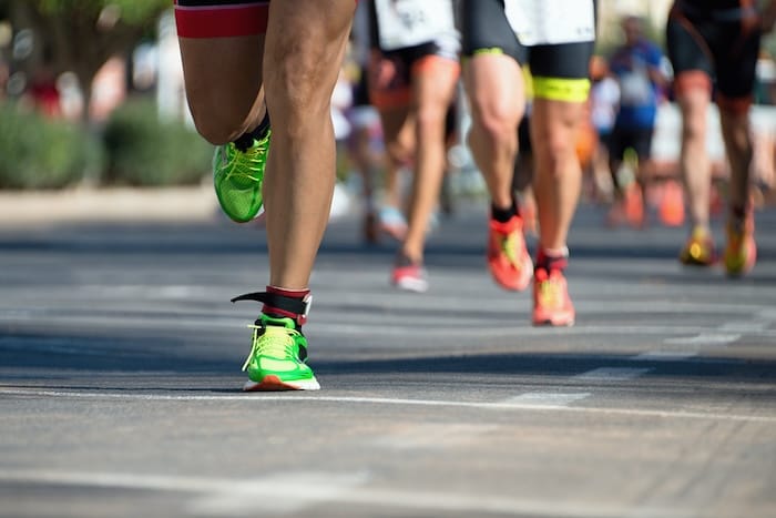 people running a road race